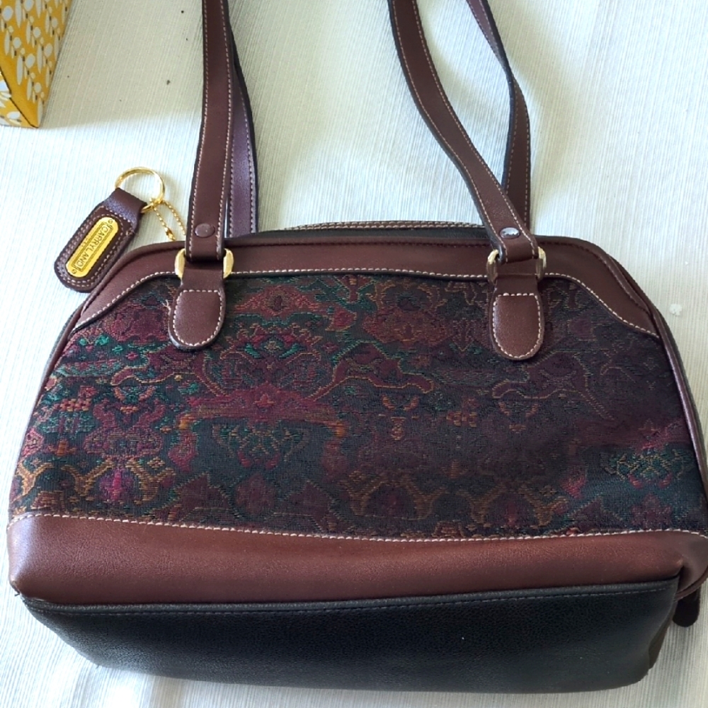 Vintage brown and black tapestry handbag